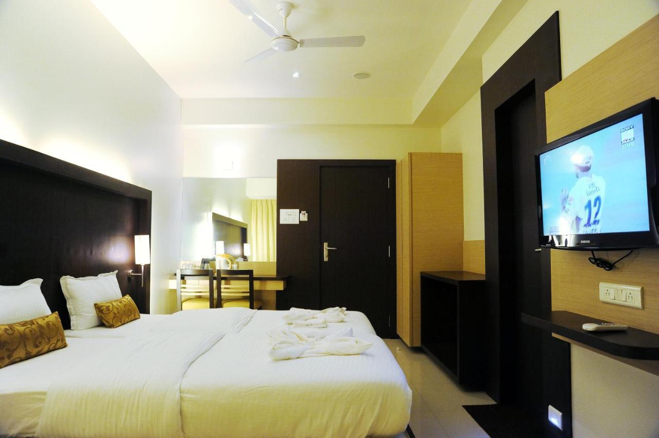 Hotel Sea Fans Ratnāgiri Esterno foto
