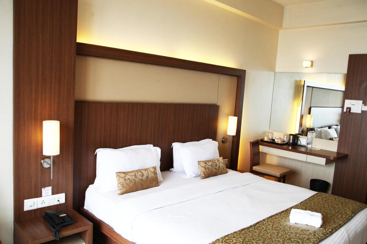Hotel Sea Fans Ratnāgiri Esterno foto